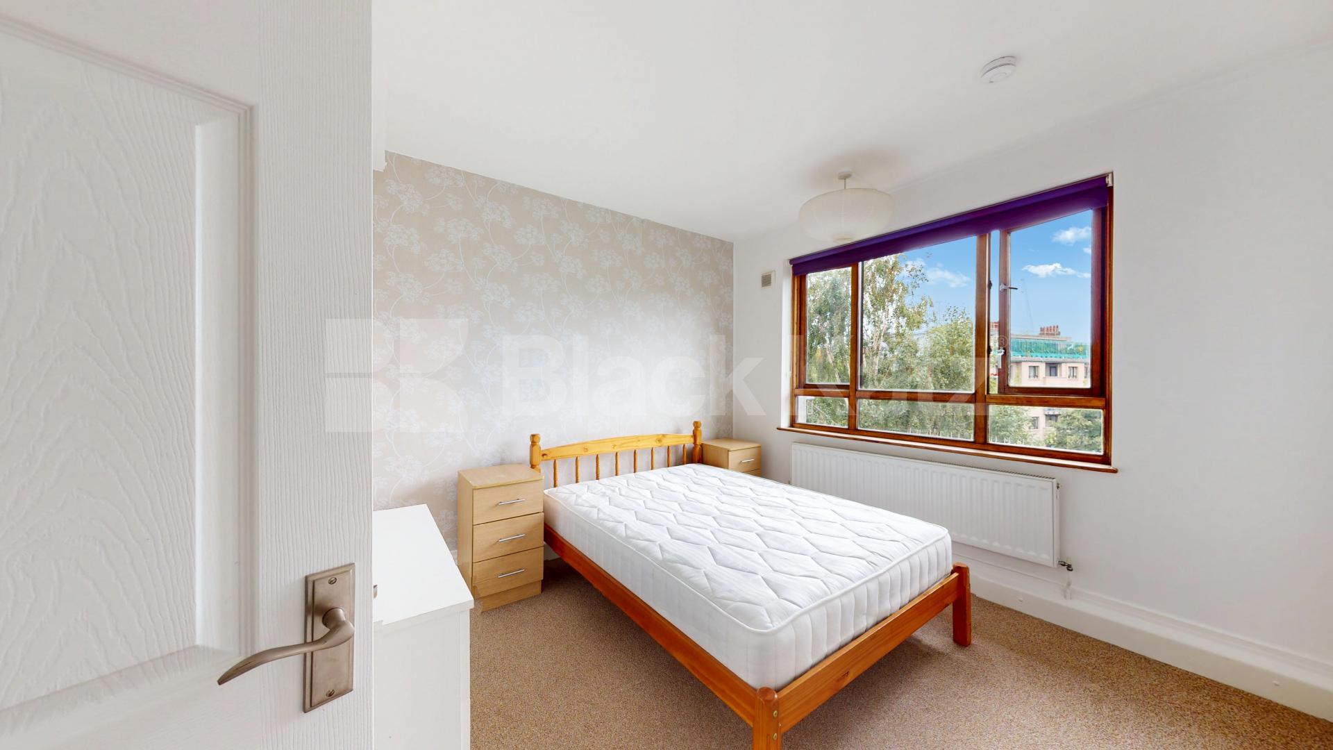 			2 Bedroom, 1 bath, 1 reception Flat			 Birkenhead Street, Kings Cross